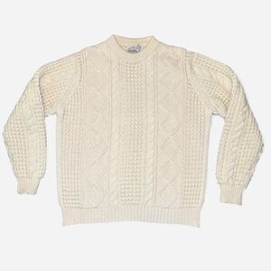 Saugatuck Dry Goods Company Ltd. Cream cable knit 100% Wool fisherman Size Large
